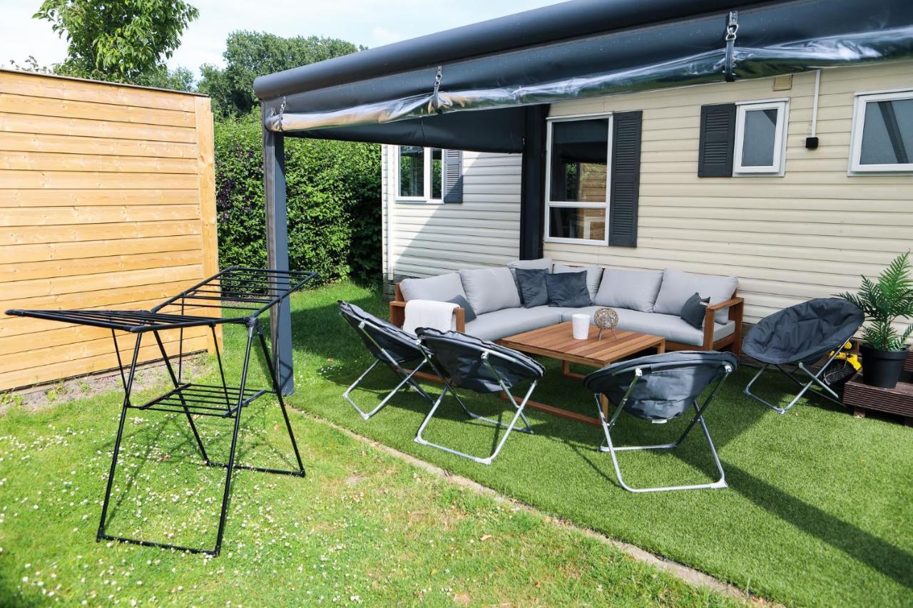 Chalet Op 5* Camping De Paardekreek Кортгене Экстерьер фото